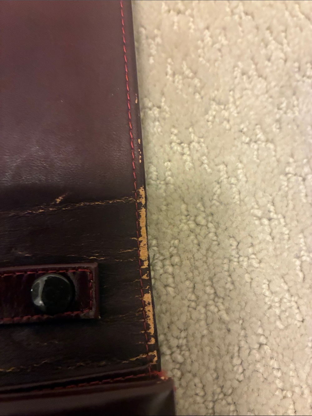 Vintage Givenchy Oxblood Leather Clutch/Crossbody👝 - Picture 4 of 9